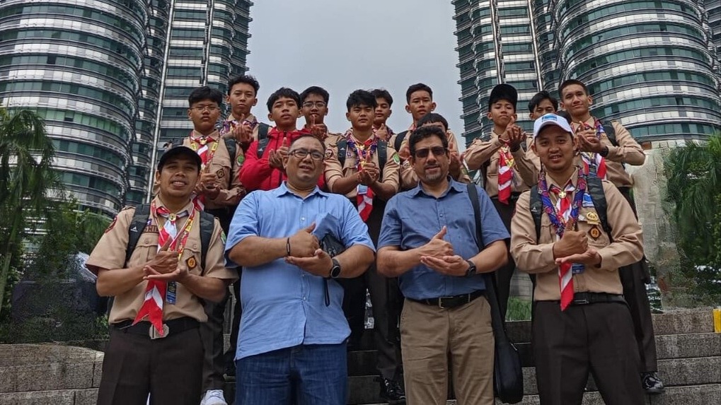 Ketua Kwarcab Banyumas dan Pinsako Al Irsyad Banyumas Kunjungi Kontingen Banyumas di Malaysia Jamboree