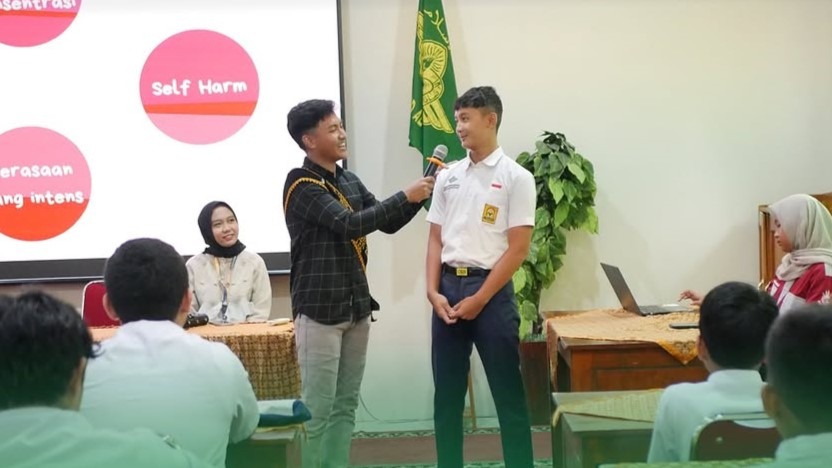 Forum GENRE Banyumas Ajak Siswa SMP Al Irsyad Purwokerto Menjadi Remaja Tangguh dan Positif